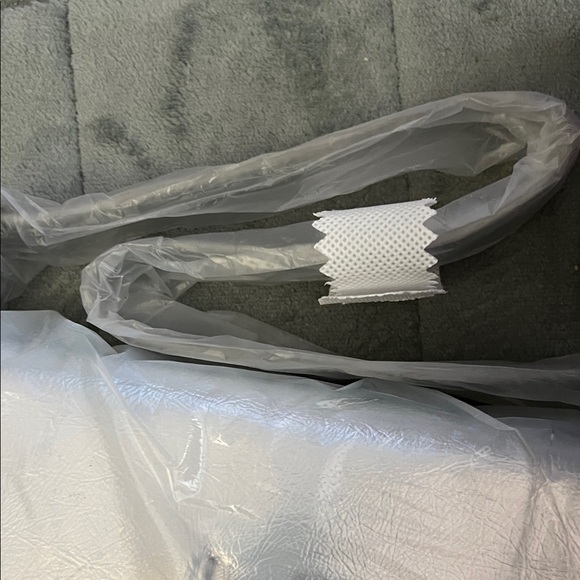 Nicole Miller NWT  Shiny Silver Shoulder Bag - Picture 5 of 7